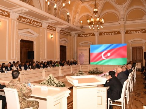 Vətən müharibəsinə dair kitab çap olundu - FOTO