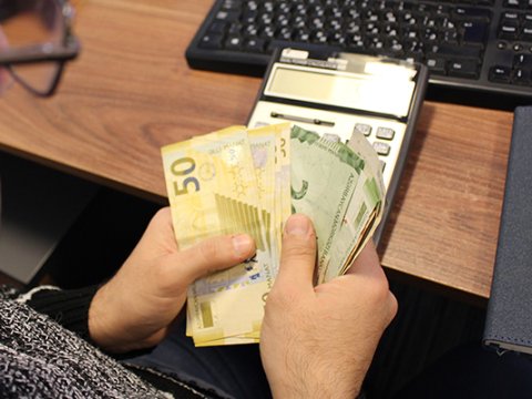 Özəl pensiya fondlarının yaradılması nə vəd edir?