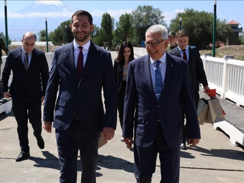 Ermənistan-Türkiyə sərhədində görüş – Tərəflər nəyi müzakirə ediblər...