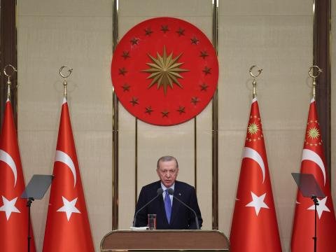 Ərdoğan Azərbaycanla Ermənistandan DANIŞDI