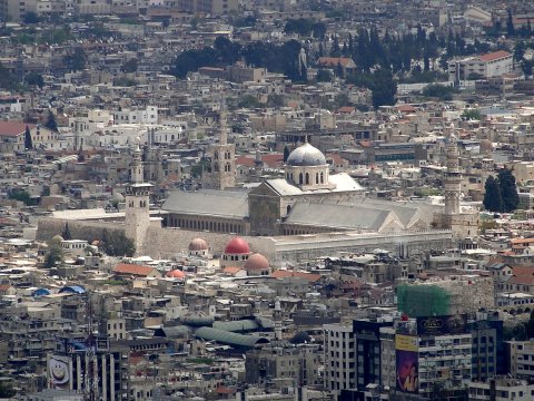 Suriyada yeni konstitusiya hazırlanır