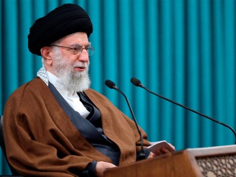 Xamenei Suriya hadisələrindən danışdı: ABŞ və İsrailin birgə planıdır