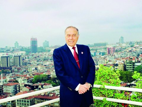 Gələcəyi yaradan lider