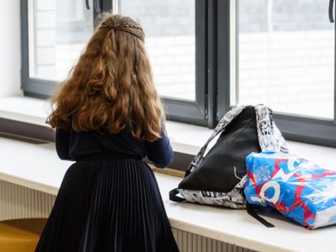 İnstaqramda azyaşlını aldadıb 80 min aldı - Özünə biznes qurdu