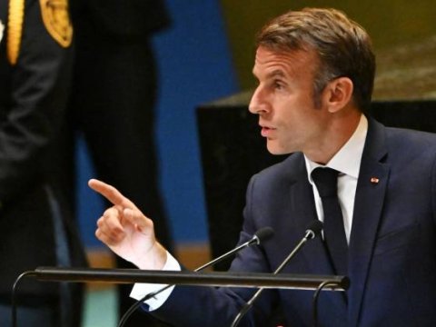 Makron bu gün yeni baş nazirin adını açıqlayacaq