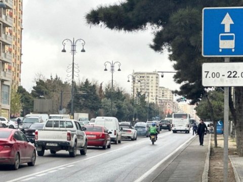 Bu küçələrdəki avtobus zolaqlarına saat tətbiq edildi&nbsp;- FOTOLAR