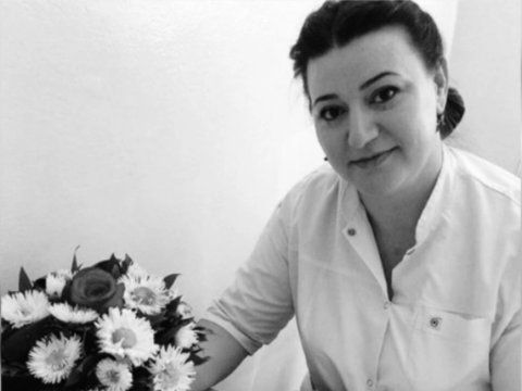 46 yaşlı həkim xərçəngdən vəfat etdi