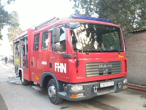 Sumqayıtda bağçada yanğın: müəllim və uşaqlar təxliyə EDİLDİLƏR