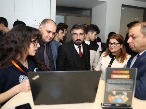 UNEC tələbələri &ldquo;Technest Demo Day&rdquo; sertifikatını qazanıblar