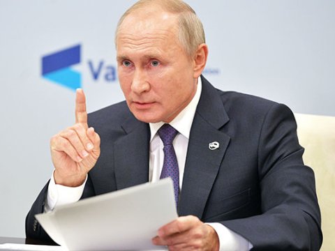 Putindən Qərb liderlərinə ittiham - Özlərini Allahın nümayəndəsi sayırlar!