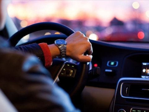 "Ayıq sürücü" qaydanı pozursa, cərimə kimə yazılır?