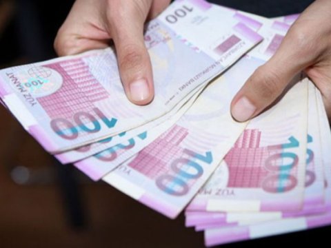Hər bir istehlakçı 600 manat xərcləyib