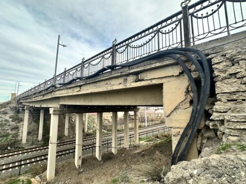 Sumqayıtla Sarayı birləşdirən məşhur körpü SÖKÜLÜR