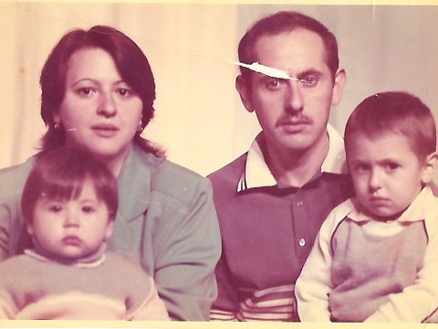 Atası və qardaşını müharibədə itirən "Şəhid yadigarı": "Təhsilimdən əl çəkmədim"