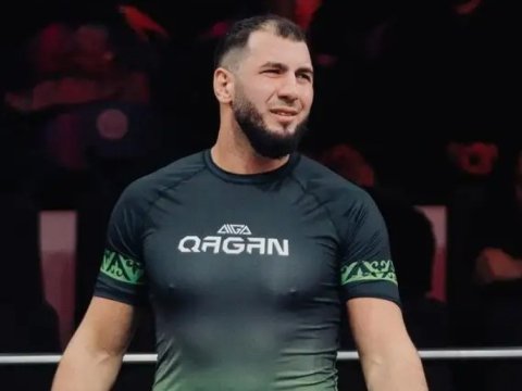 Dünya çempionuna 3 illik cəza