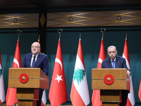 Suriya tarixində yeni bir dövr açılıb