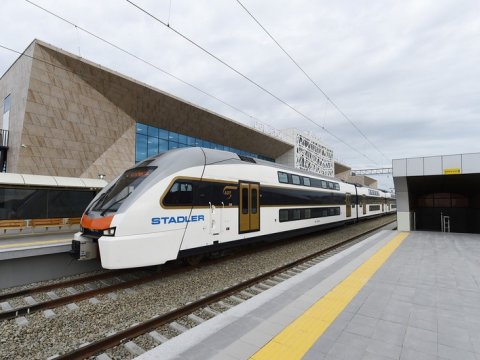 Bakı-Ağstafa-Bakı istiqamətində əlavə qatar reysləri təyin edildi&nbsp;