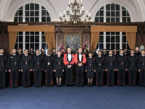 Hərbçimiz İngiltərədə təltif edildi - FOTO