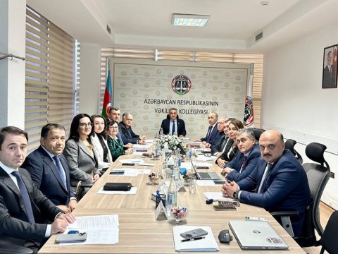 Azərbaycanda 3 vəkil cəzalandırıldı