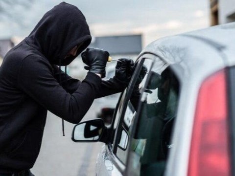 Avtomobillərdən oğurluq edən şəxs saxlanıldı