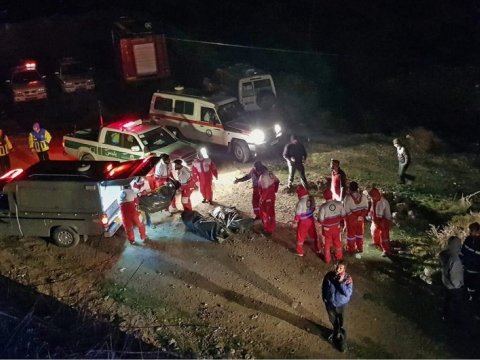 İranda dəhşət: 10 hərbçi öldü, 17-si YARALANDI