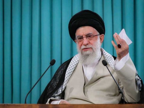 Xamenei özündən çıxdı: "Hizbullah" bizim vasitəçi&nbsp;qüvvəmiz deyil!