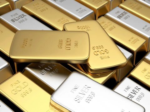 Qızıl ucuzlaşıb, gümüş isə bahalaşıb