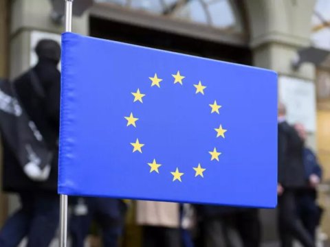 İtaliyaya 8.7 milyardlıq yardım