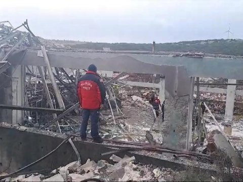 Türkiyədə dəhşətli partlayış: 13 nəfər öldü - Hadisə yerindən GÖRÜNTÜLƏR