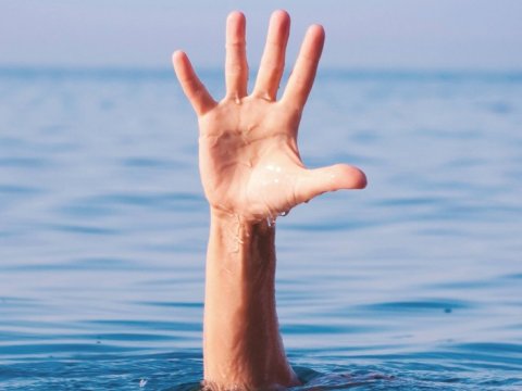 Kürdə batan məktəbli imiş: "Çantası çayın qırağından tapılıb" - YENİLƏNİB