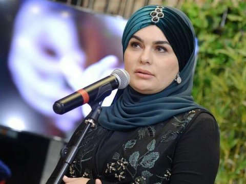 Dələduzlar Alim Qasımovun qızının 400 manatını aldılar