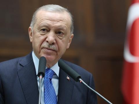 Türkiyədə minimum əməkhaqqı ARTIRILDI