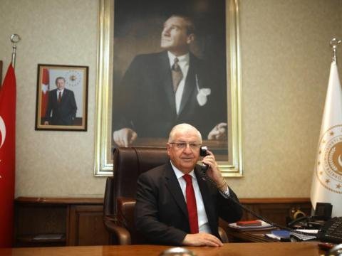 Gülər amerikalı həmkarı ilə Suriyanı müzakirə etdi