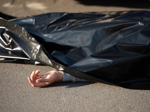 Ağdamda tikilinin damında kişi meyiti tapıldı