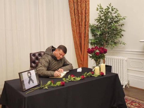 Zalujni Azərbaycan səfirliyini ziyarət etdi