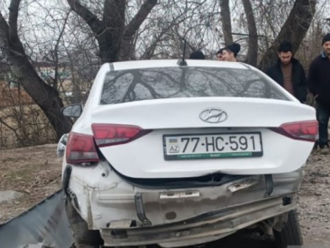 Oğuzda 3 maşın toqquşdu - Hadisə yerindən GÖRÜNTÜLƏR