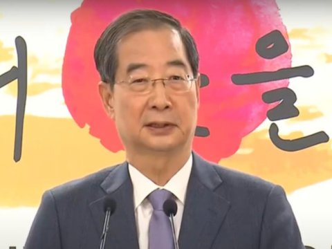 Parlament baş nazirə də impiçment elan etdi