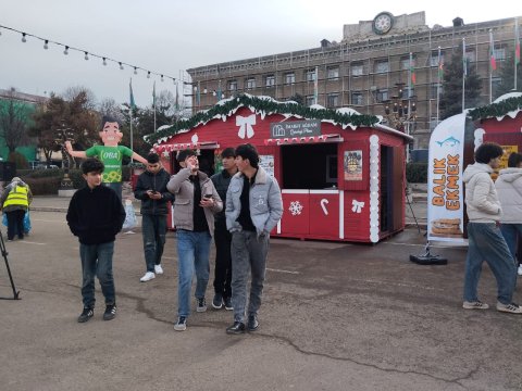 Xankəndidə "Qış nağılı" bayram yarmarkası keçirilib - FOTOLAR