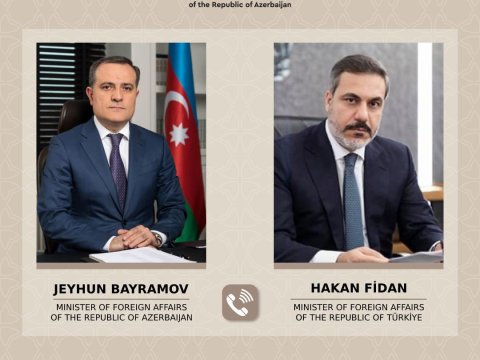 Nazirlər təyyarə qəzasını müzakirə etdilər