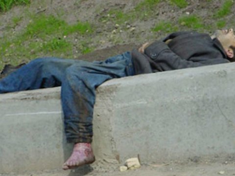 Bakıda küçədə &ldquo;bomj&rdquo; öldü