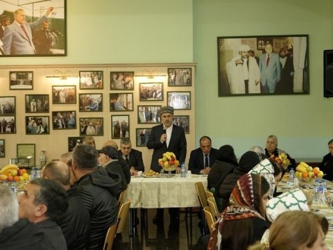 Bibiheybət məscidində şəhid ailələri və qazilərlə görüş - FOTO