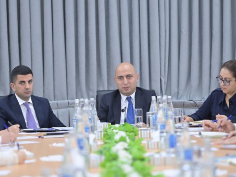 Hər beş uşaqdan biri münaqişə zonalarında YAŞAYIR