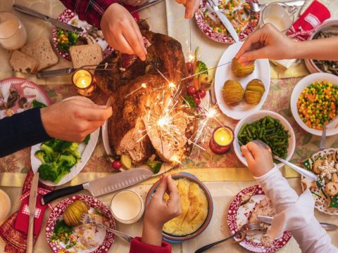 Yeni il gecəsi necə qidalanmaq lazımdır? - Ekspert tövsiyəsi