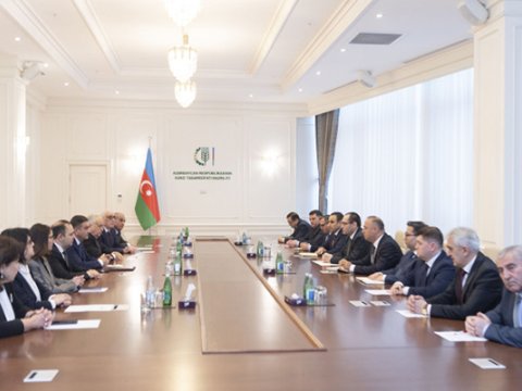 Daha bir institut akkreditasiyadan keçib