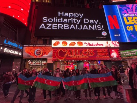Nyu-Yorkdakı məşhur meydanda azərbaycanlıların həmrəyliyi aksiyası - FOTO