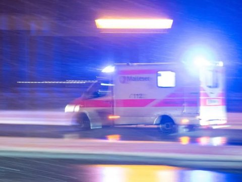 Naməlum şəxslər almanlara bıçaqla hücum etdi