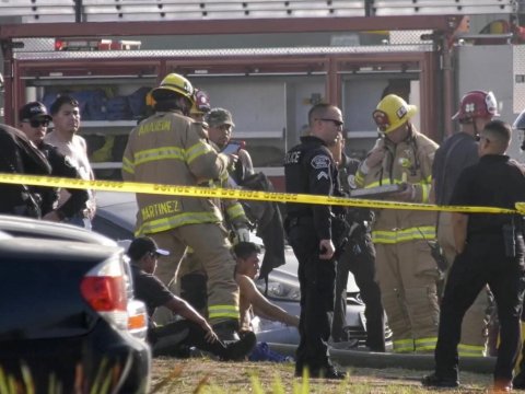 Təyyarə binanın üzərinə düşdü - 2 ölü, 15 yaralı