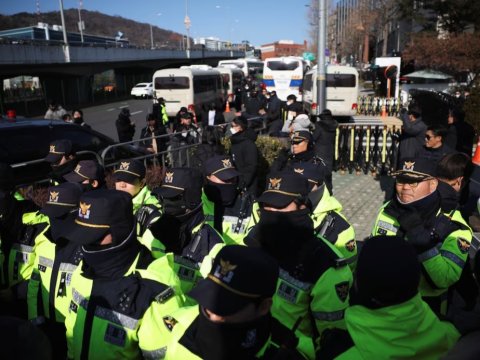 Koreya prezidentini həbs edə bilmədilər - YENİLƏNİB