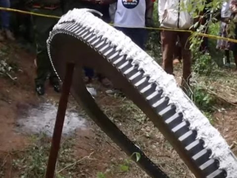 Ucqar kəndə naməlum kosmik obyekt DÜŞDÜ