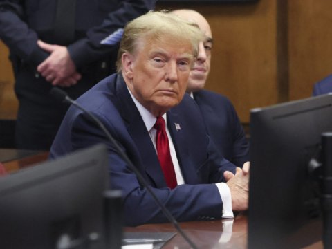 Tramp andiçmədən əvvəl hakim qarşısına çıxacaq